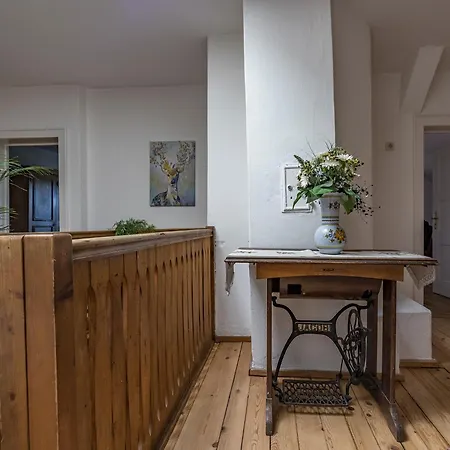 Guest house Lex